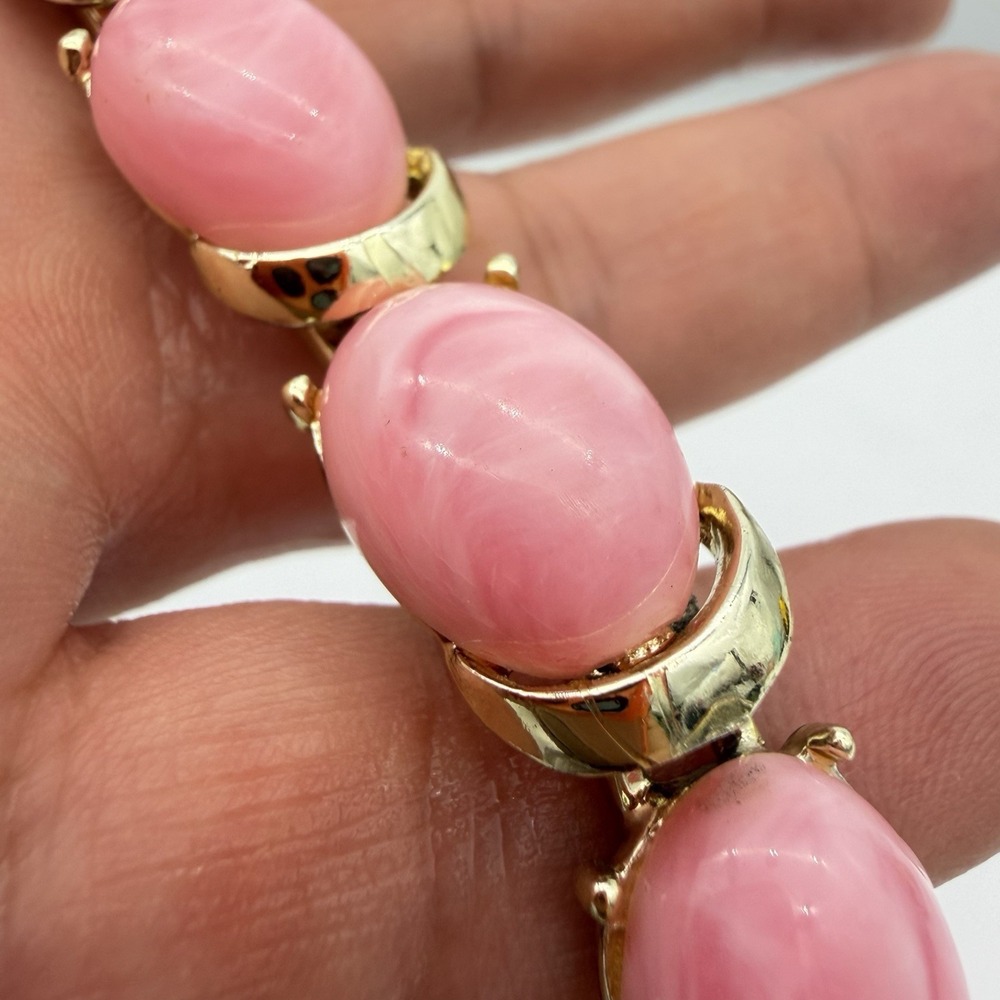 Vintage Coro Thermoset Bracelet Pink Oval Swirl Cab Gold Tone Linked 6.75"
